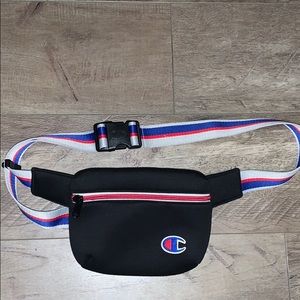 Champion adjustable waist nwot fanny pack